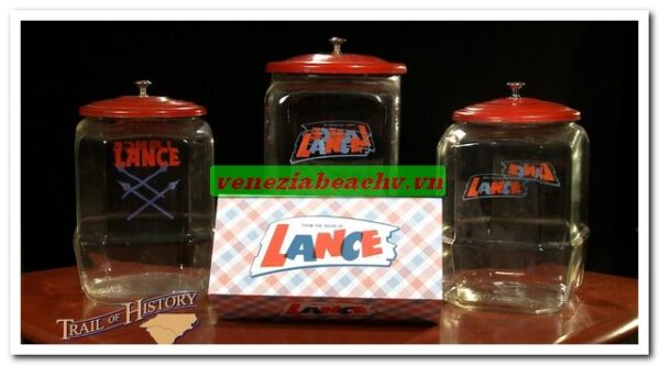 How To Tell the Age of Lance Cracker Jar: A Comprehensive Guide