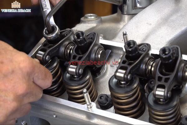 Understanding the 350 Chevy Engine