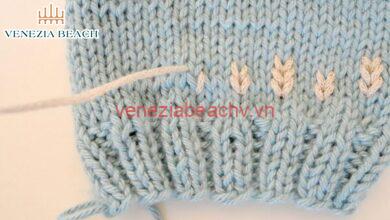 how to embroider onto knitting